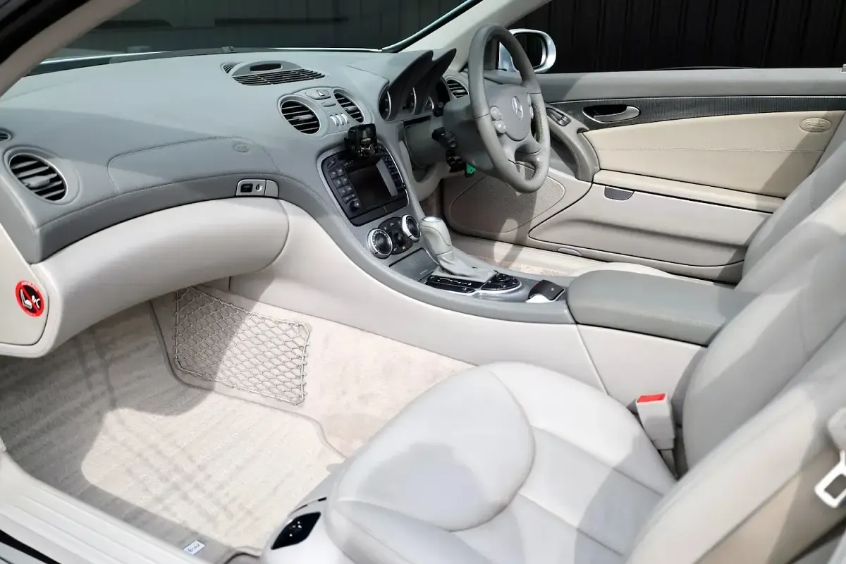 Used Mercedes SL350 2003 Silver Cabriolet