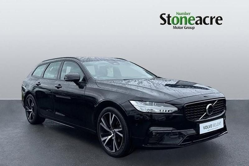 Black Used 2022 Volvo V90 Plus Estate | £28,966 (Fair price) - Image 1/1