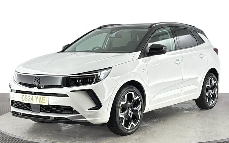 Used Vauxhall Grandland X Ultimate 131 HP (96 kW) 2024 White SUV