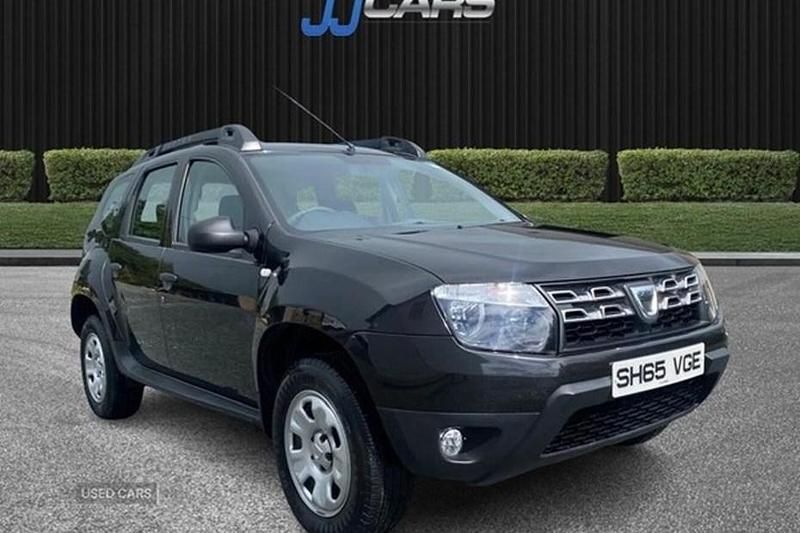 Black Used 2015 Dacia Duster Ambiance SUV | £5,450 (Fair price) - Image 1/1