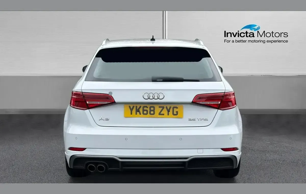 Used Audi A3 S-Line 150 HP (110 kW) 2018 Glacier white Sedan