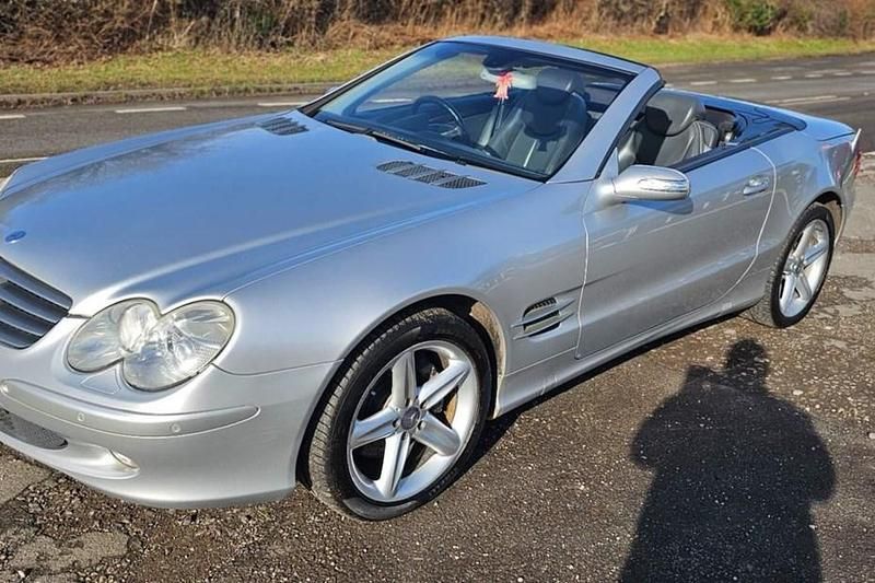 Used 2004 Mercedes SL500 | £5,495 (Fair price) - Image 1/1