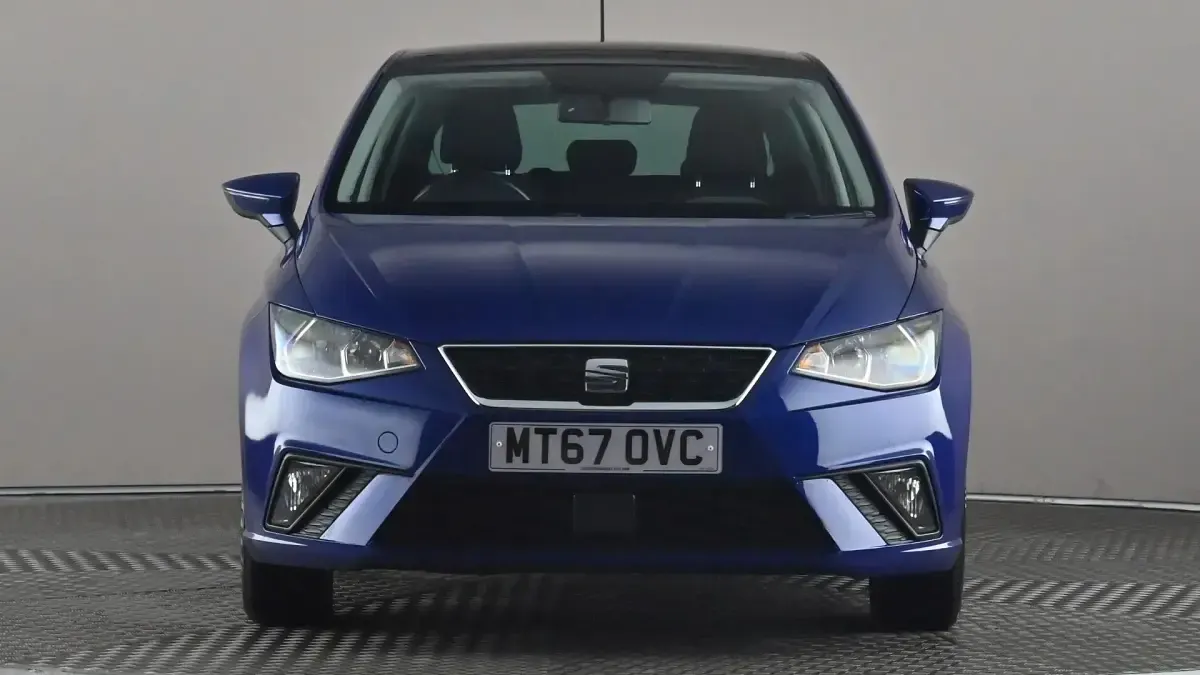 Begagnad Seat Ibiza Design 95 HK (69 kW) 2017 Blå Halvkombi