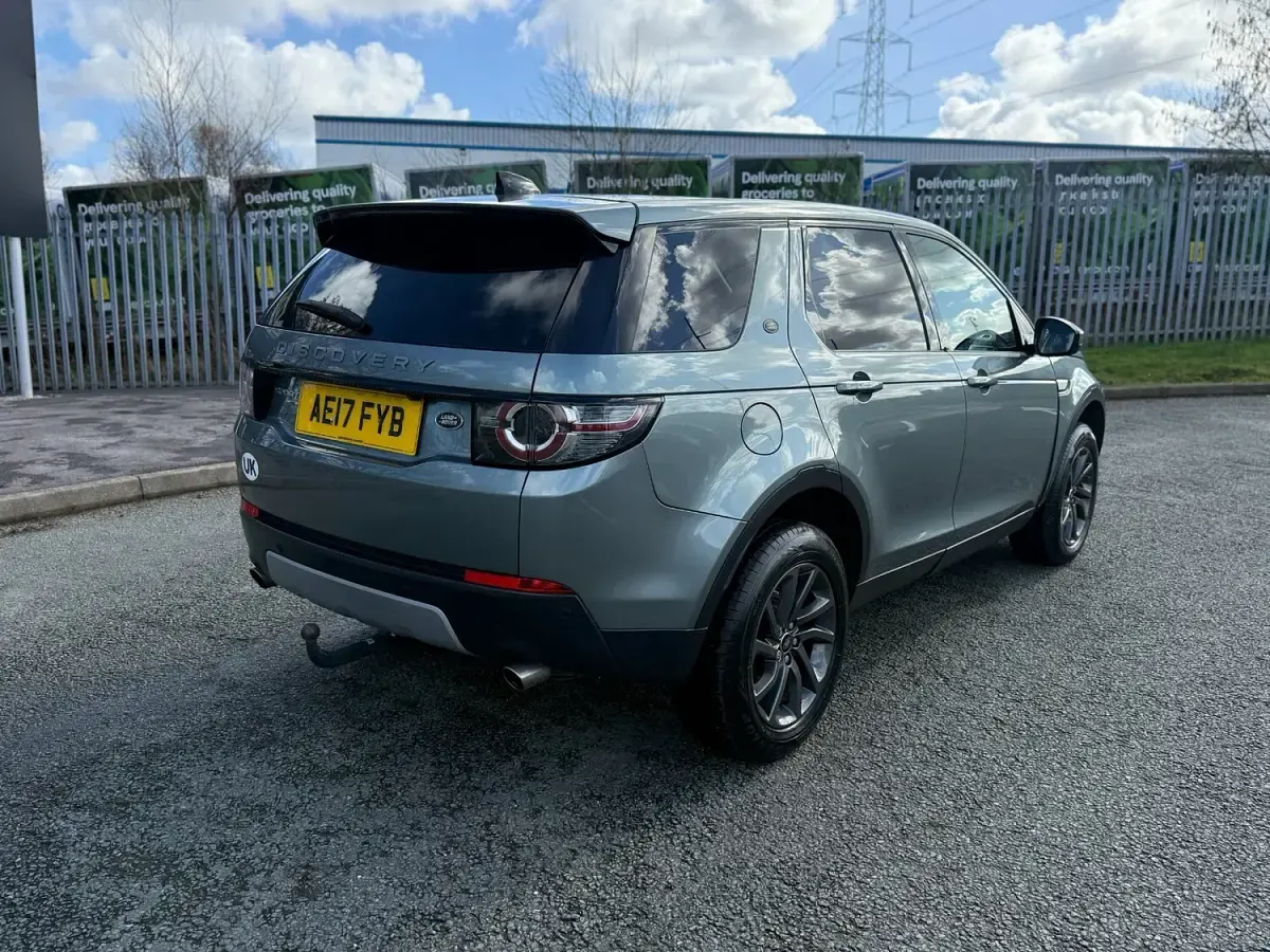 Used Land Rover Discovery 5 HSE 2017 Grey SUV