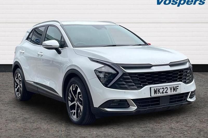 White Used 2022 Kia Sportage 3 SUV | £20,800 (Fair price) - Image 1/1