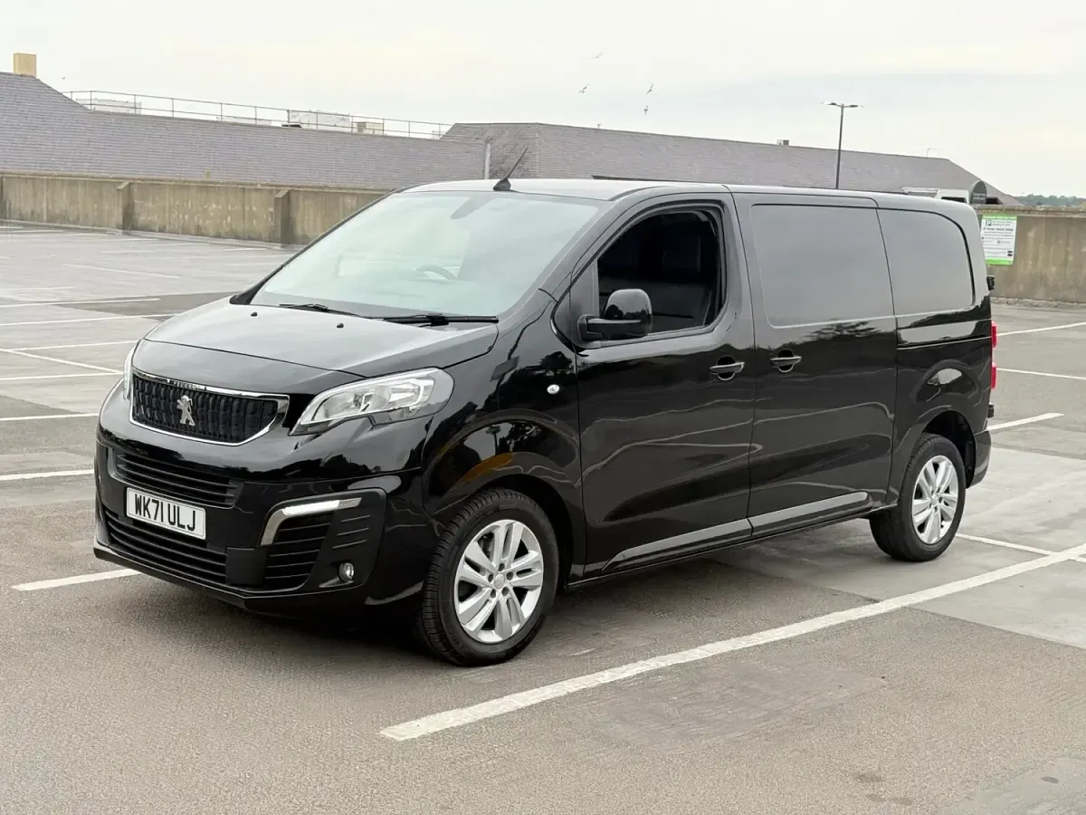 Used Peugeot Expert 2021 Black Van