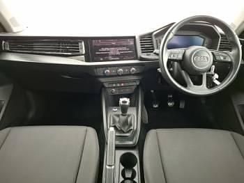 Used Audi A1 Design 95 HP (69 kW) 2022 Black SUV