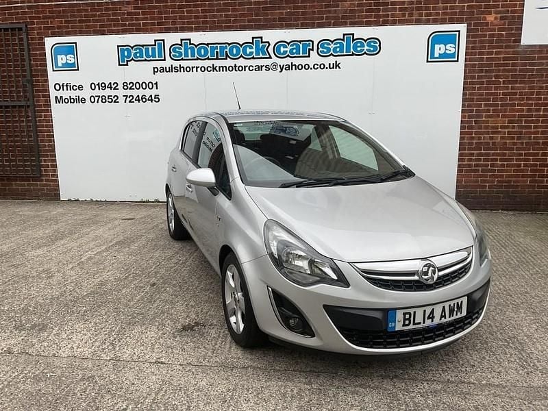 Silver Used 2014 Vauxhall Corsa Hatchback | £4,572 (Super price) - Image 1/4