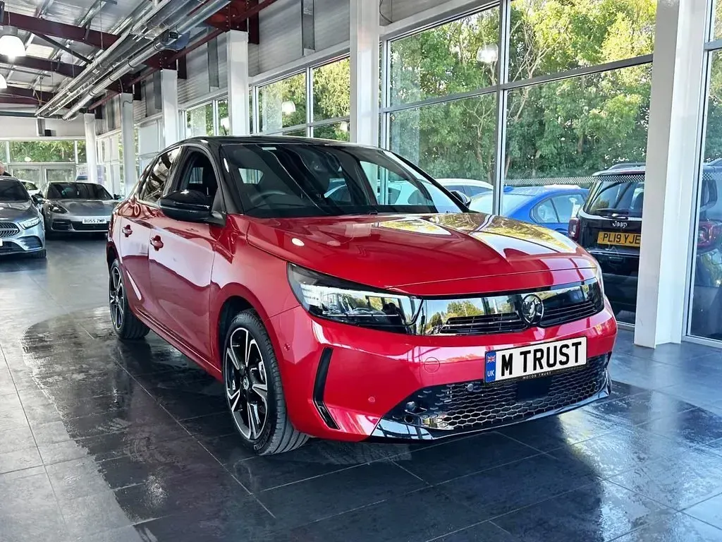 Used Vauxhall Corsa S 100 HP (73 kW) 2024 Red Hatchback