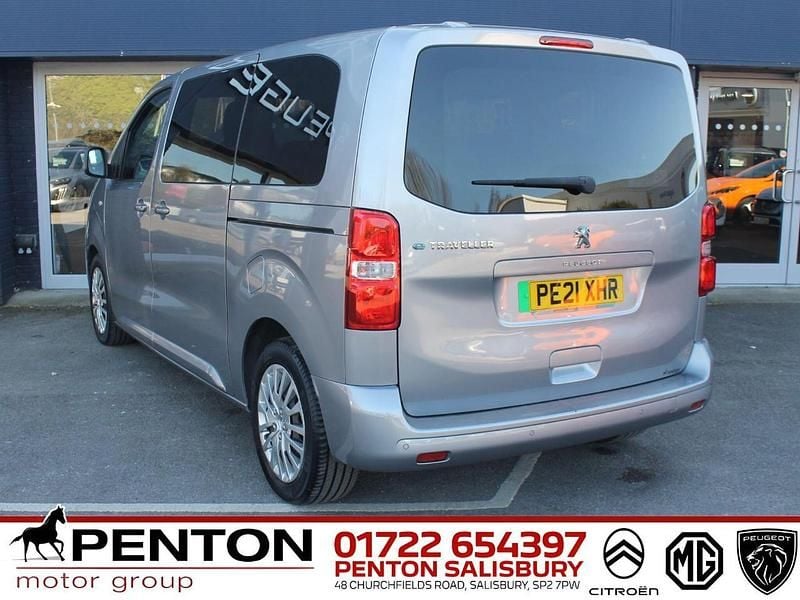Used Peugeot e-Traveller Active 100 kW (136 HP) 2021 Grey MPV