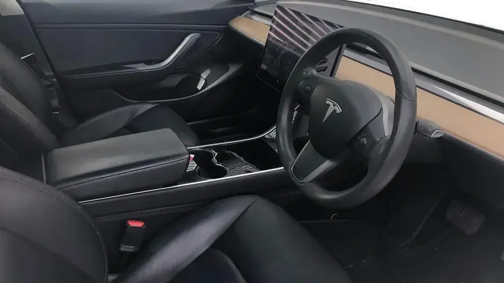 Used Tesla Model 3 Long Range AWD 366 kW (498 HP) 2020 Sedan