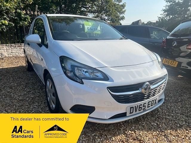 Used Vauxhall Corsa S 2015 White Hatchback