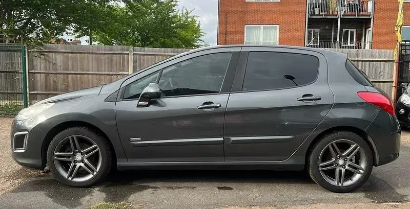 Used Peugeot 308 Sportium 120 HP (88 kW) 2012 Grey Hatchback