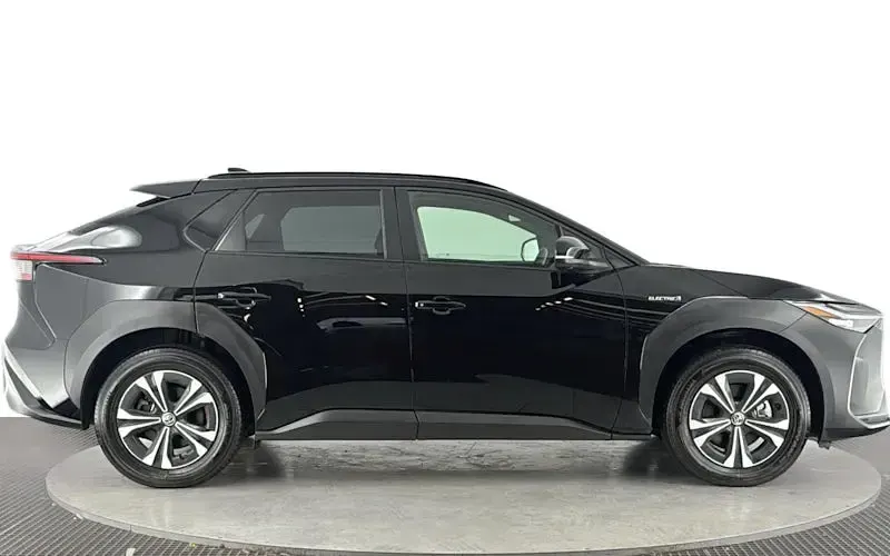 Used Toyota bZ4X 160 kW (218 HP) 2025 SUV