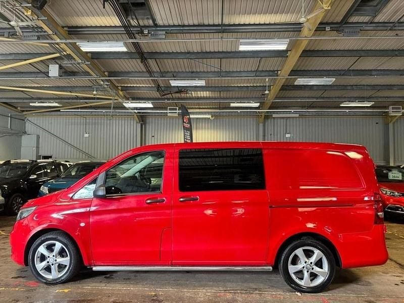 Used Mercedes Vito 2016 Red Van