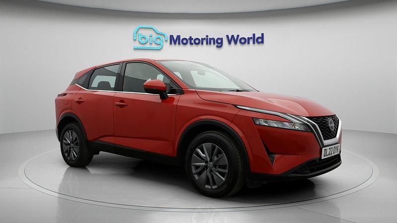 Used 2022 Nissan Qashqai S SUV | £14,600 (Super price) - Image 1/4