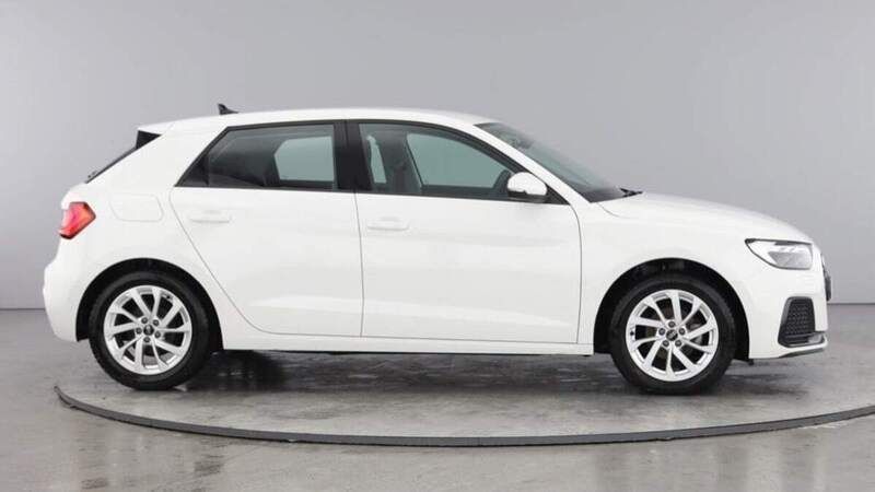Used Audi A1 Sport 94 HP (69 kW) 2022 White Hatchback