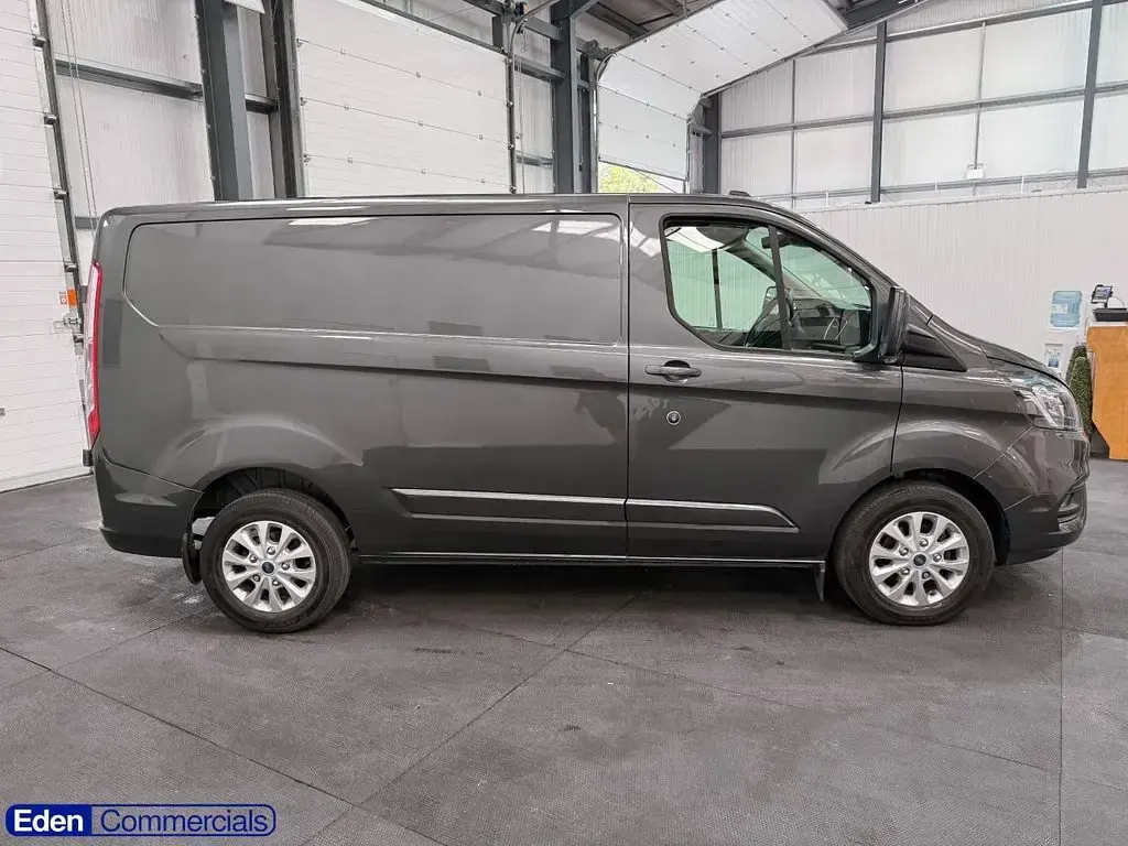 Used Ford Transit Custom Limited 130 HP (95 kW) 2023 Grey Van