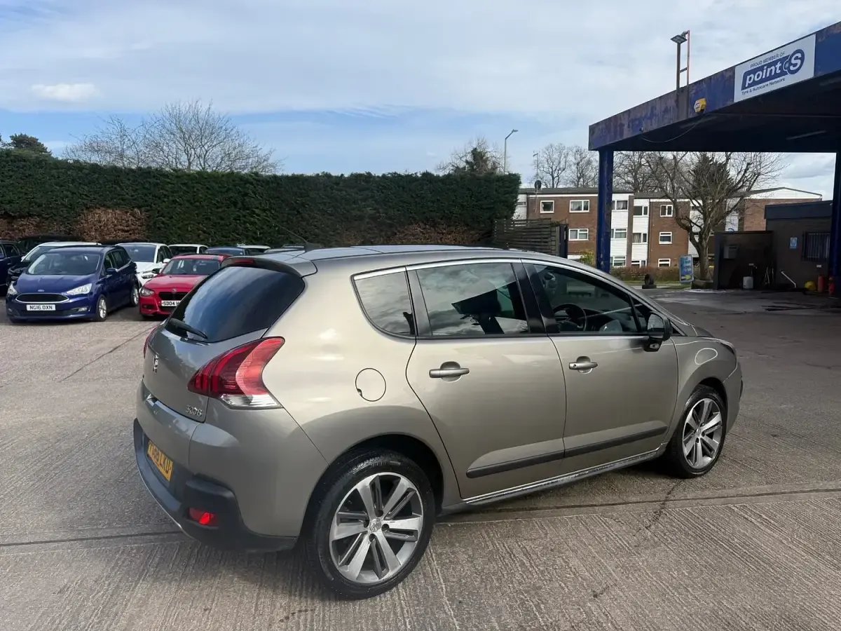 Used Peugeot 3008 Allure 2016 Grey Hatchback
