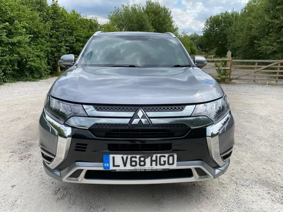 Used Mitsubishi Outlander P-HEV 2018 Grey Estate