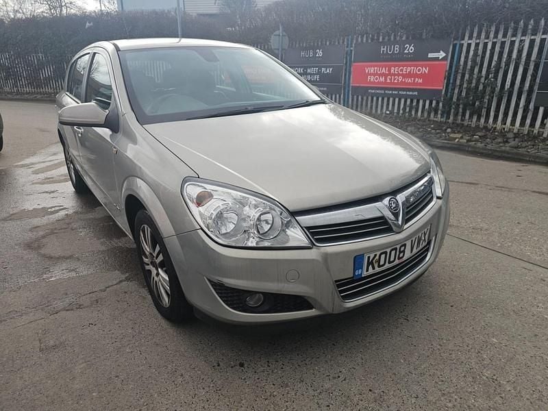 Used Vauxhall Astra Elite 2008 Beige Hatchback