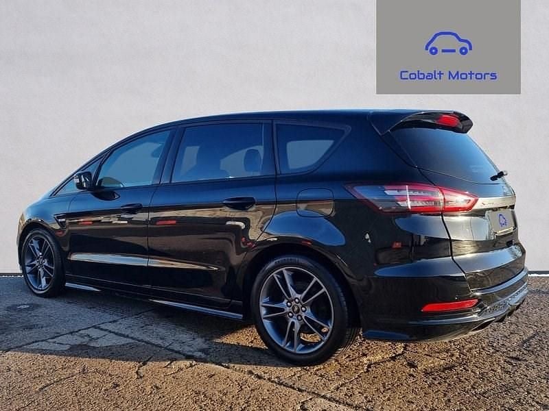 Used Ford S-MAX ST-Line 190 HP (139 kW) 2019 Black MPV