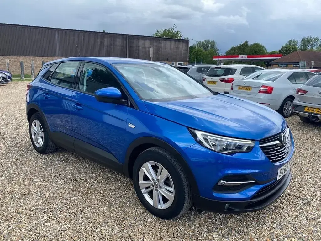 Second-hand Vauxhall Grandland X S 130 CP (95 kW) 2019 Albastru SUV