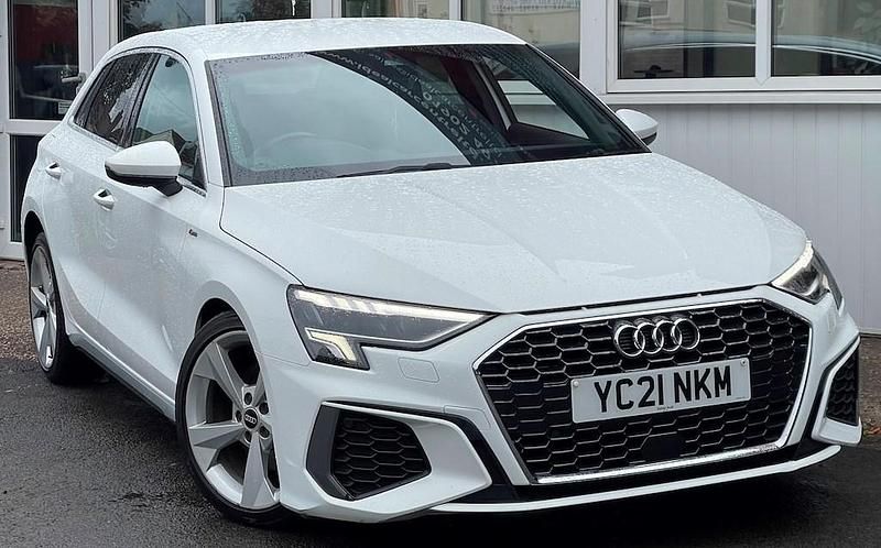 Used Audi A3 Sportback S-Line 150 HP (110 kW) 2021 White Hatchback