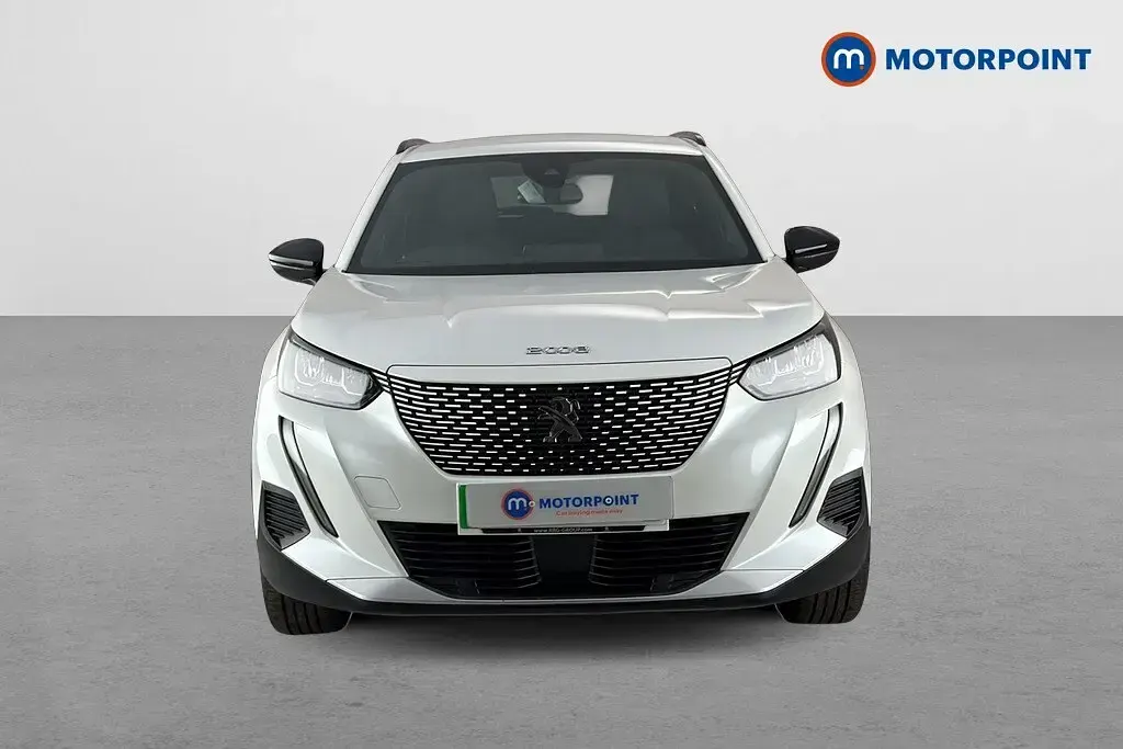 Used Peugeot e-2008 Allure+ 100 kW (136 HP) 2023 White SUV