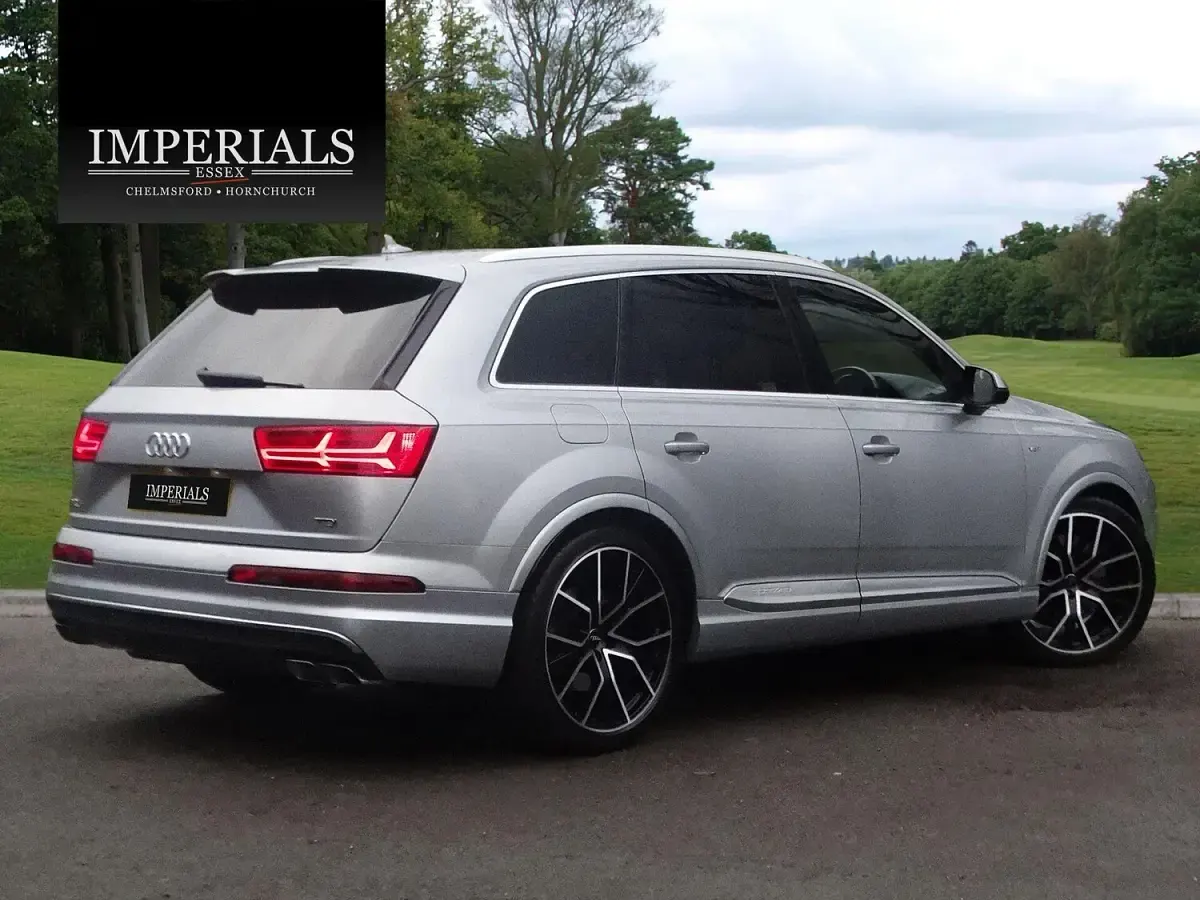 Used Audi SQ7 Exclusive 435 HP (319 kW) 2018 Silver SUV