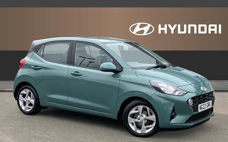 Used Hyundai i10 SE 67 HP (49 kW) 2022 Green Hatchback