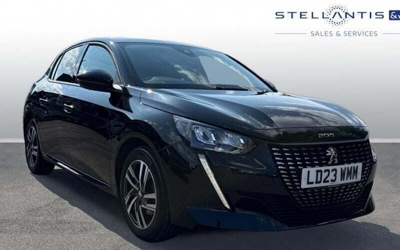 Used 2023 Peugeot 208 Allure+ Hatchback | £14,615 (Fair price) - Image 1/4
