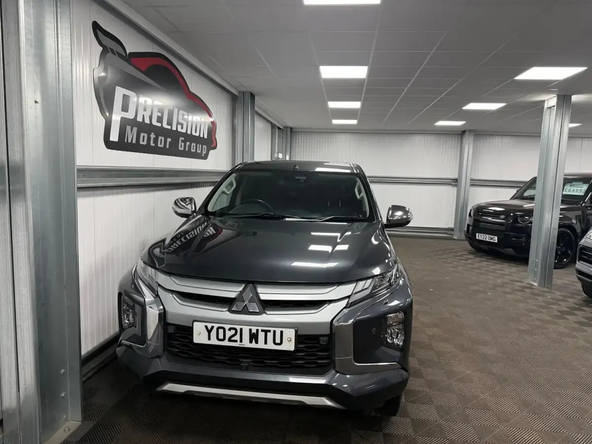 Used Mitsubishi L200 150 HP (110 kW) 2021 Grey Pickup