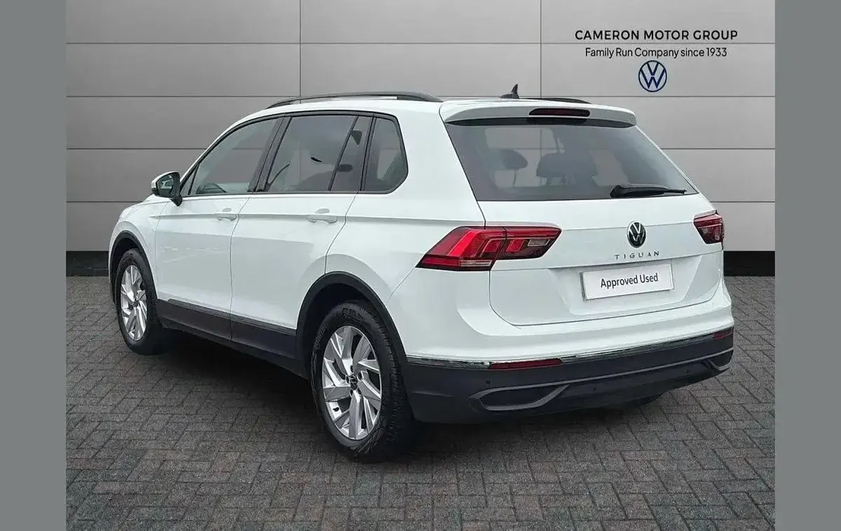 Used VW Tiguan Life 150 HP (110 kW) 2023 White SUV
