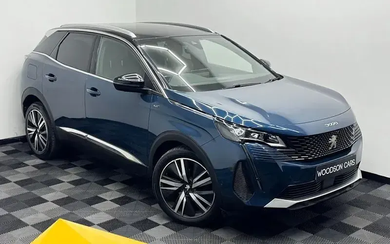 Used Peugeot 3008 Premium 131 HP (96 kW) 2022 SUV