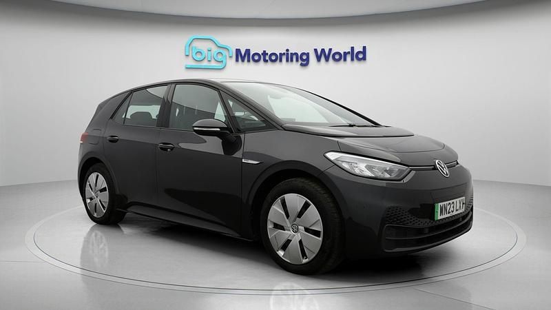 Used 2022 VW ID.3 Pro Hatchback | £16,700 (Good price) - Image 1/4