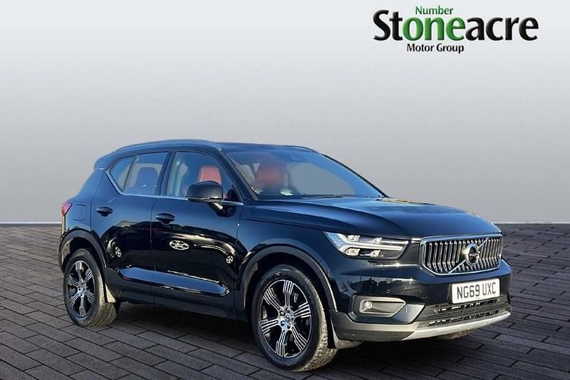 Black Used 2019 Volvo XC40 Inscription SUV | £19,995 (Fair price) - Image 1/1