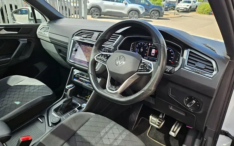 Used VW Tiguan R-line 179 HP (131 kW) 2018 White SUV