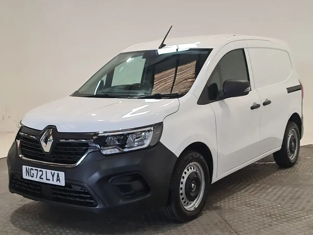 Used Renault Kangoo 95 HP (69 kW) 2023 White MPV