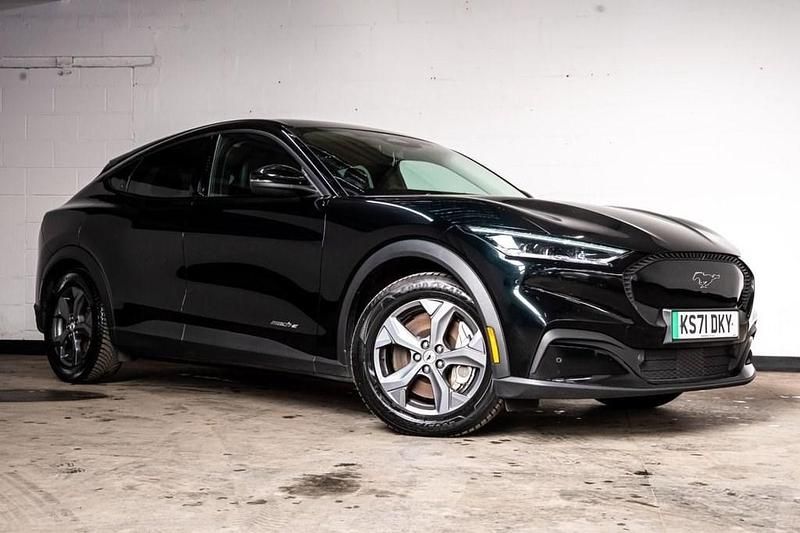 Used Ford Mustang Standard Range 269 HP (197 kW) 2022 Black Hatchback