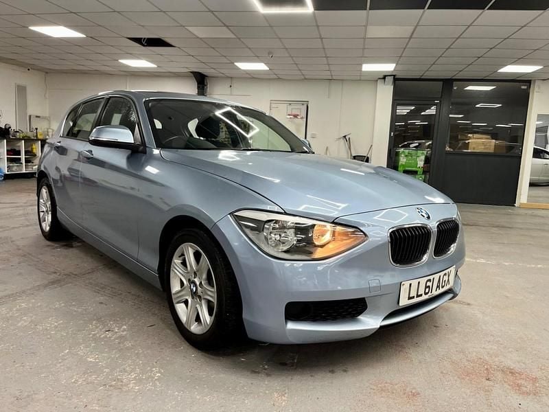 Blue Used 2011 BMW 116 Hatchback | £2,490 (Good price) - Image 1/4