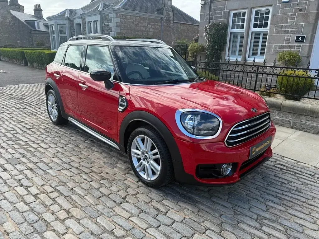 Used Mini Cooper Exclusive 136 HP (100 kW) 2019 Red Hatchback