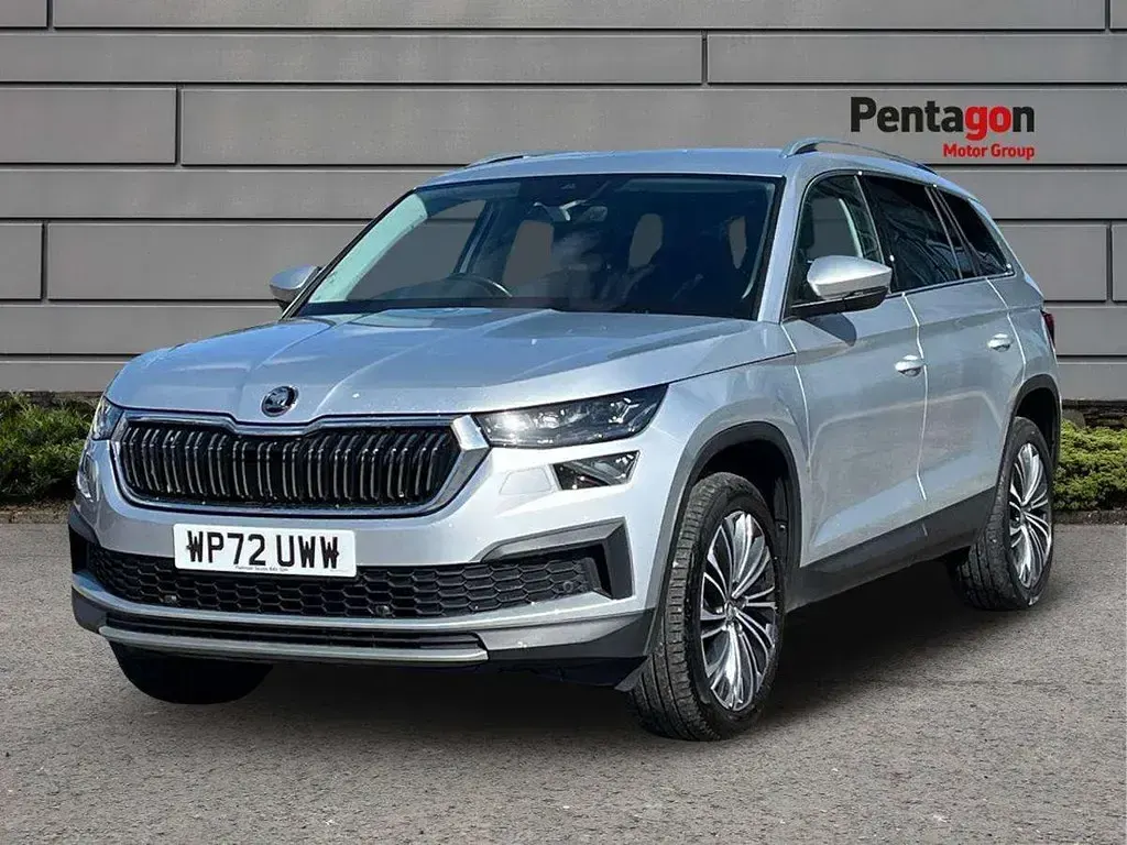 Used Skoda Kodiaq SE L Executive 150 HP (110 kW) 2023 Silver SUV