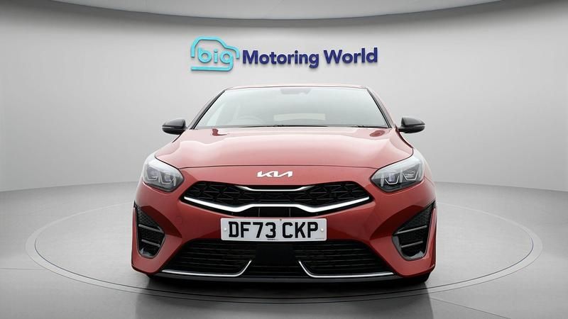 Used Kia ProCeed GT-Line 159 HP (116 kW) 2023 Red Estate