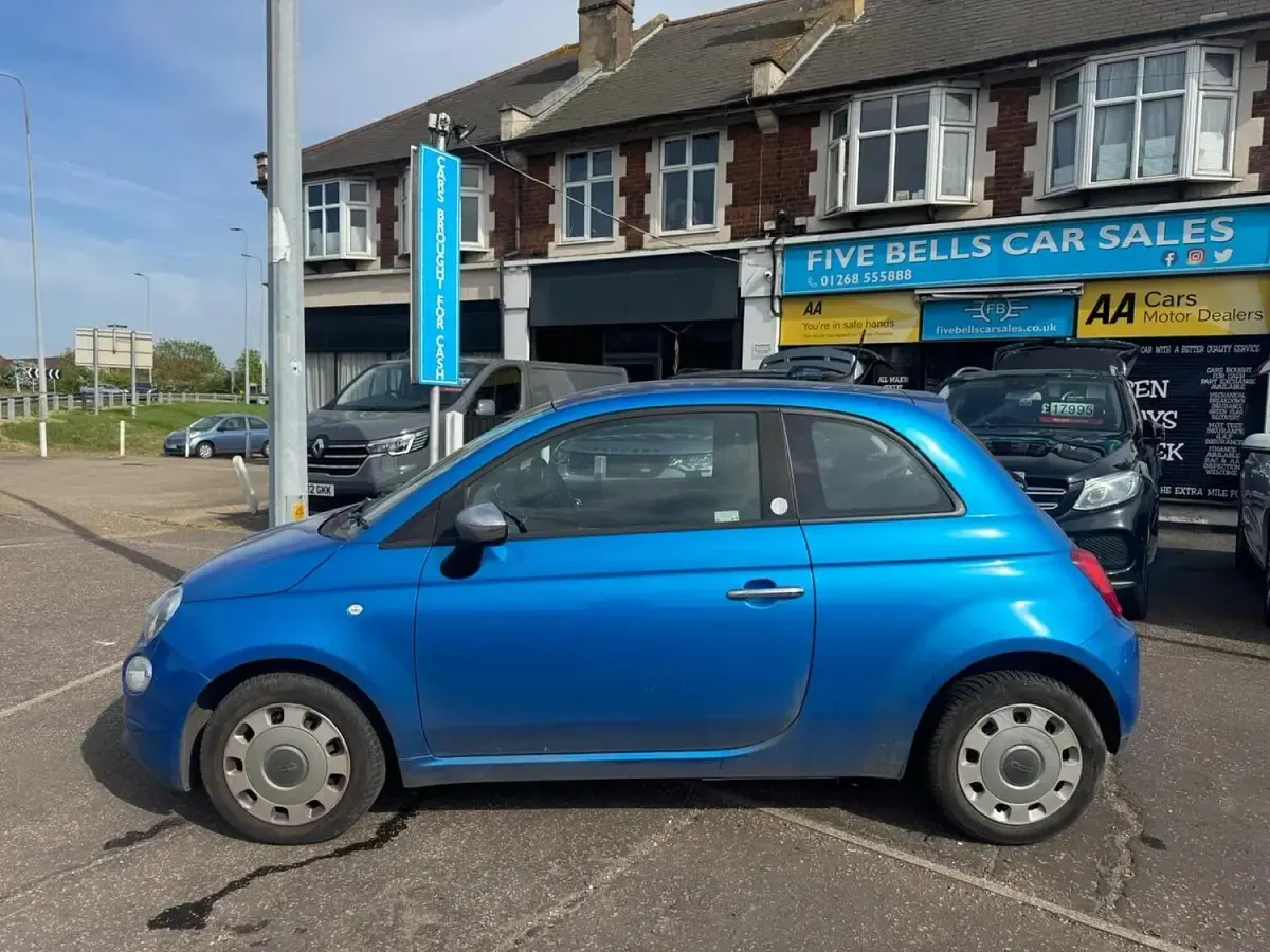 Used Fiat 500 Mirror 69 HP (50 kW) 2017 Blue Hatchback