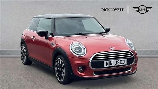 Red Used 2020 Mini Cooper Exclusive Hatchback | £15,895 (Fair price) - Image 1/4