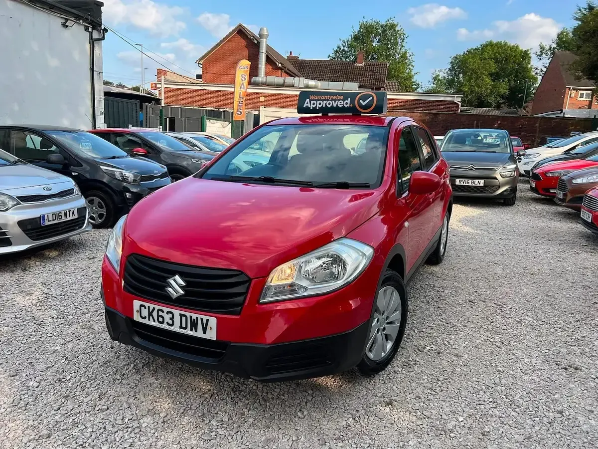 Used Suzuki SX4 S-Cross SZ3 120 HP (88 kW) 2013 Red Hatchback