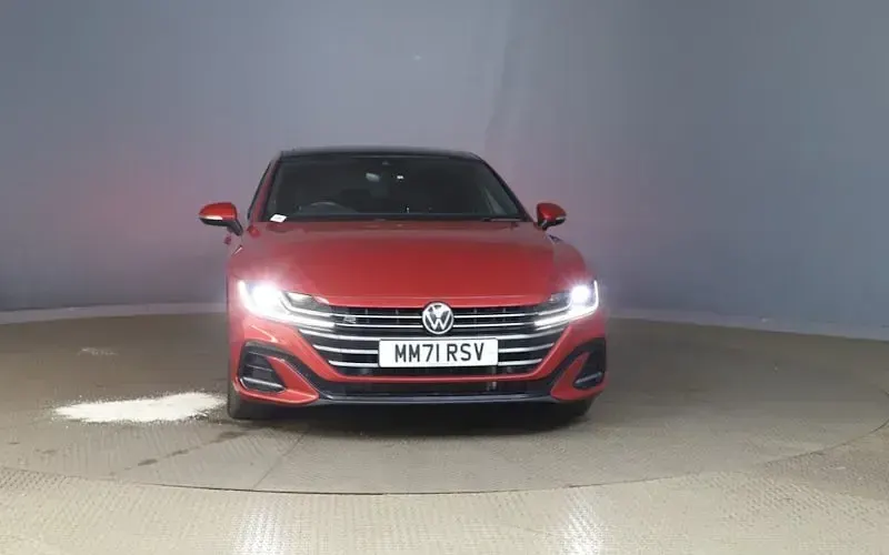 Used VW Arteon R-line 190 HP (139 kW) 2024 Estate