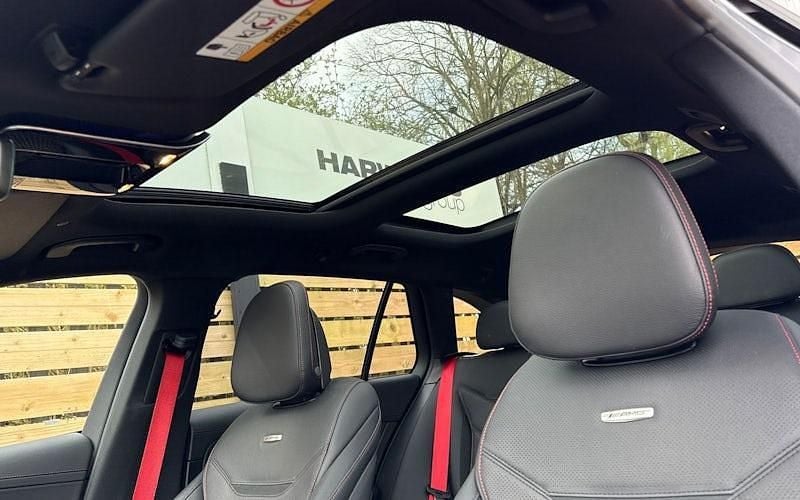 Used Mercedes C43 AMG Premium 421 HP (309 kW) 2025 Estate