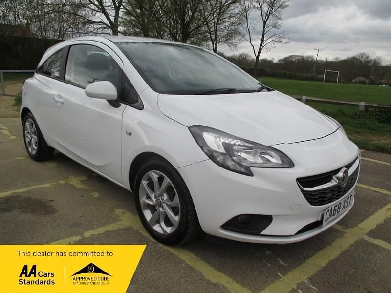 Second-hand Vauxhall Corsa 75 CP (55 kW) 2019 Alb Hatchback